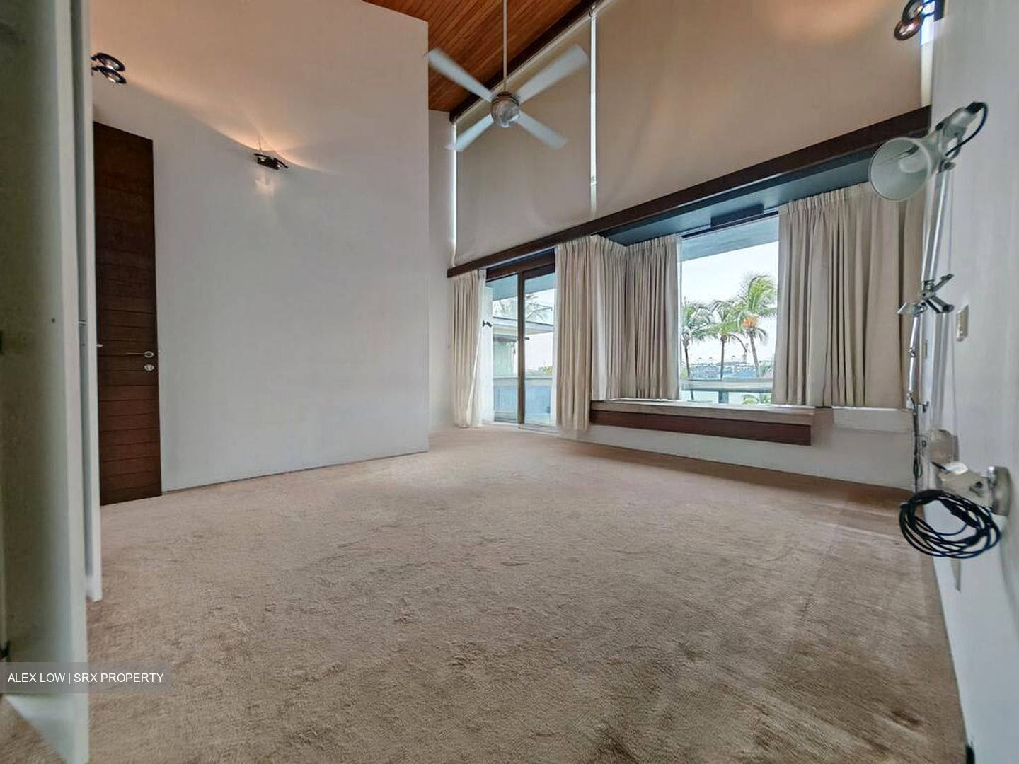 Ocean Drive (D4), Detached #480842281